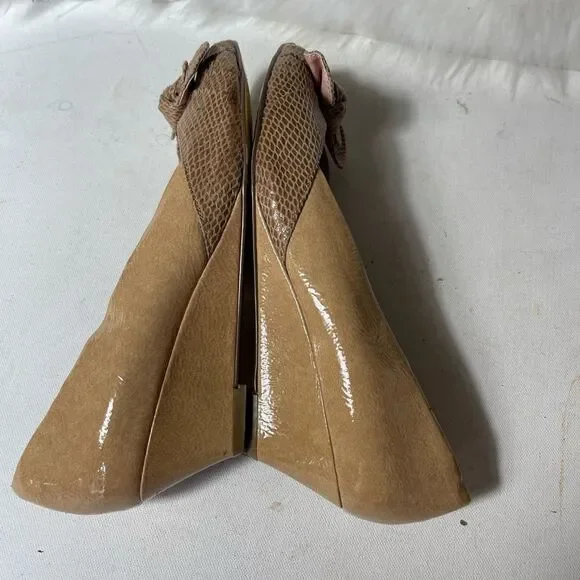 Libby Edelman taupe & brown snake skin print peep toe toe wedge shoes size 8.5 - Picture 6 of 8